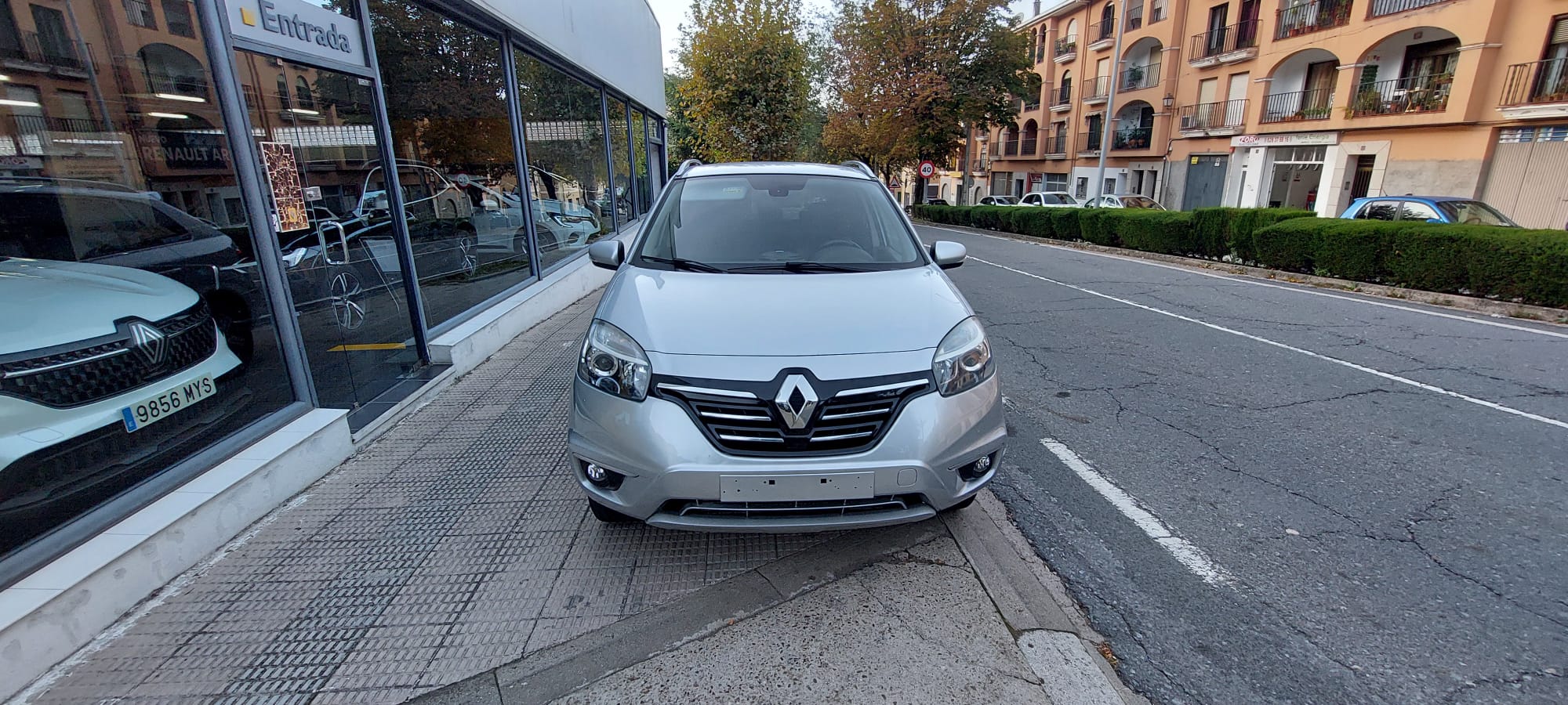 Renault Koleos 2.0 miniatura 4
